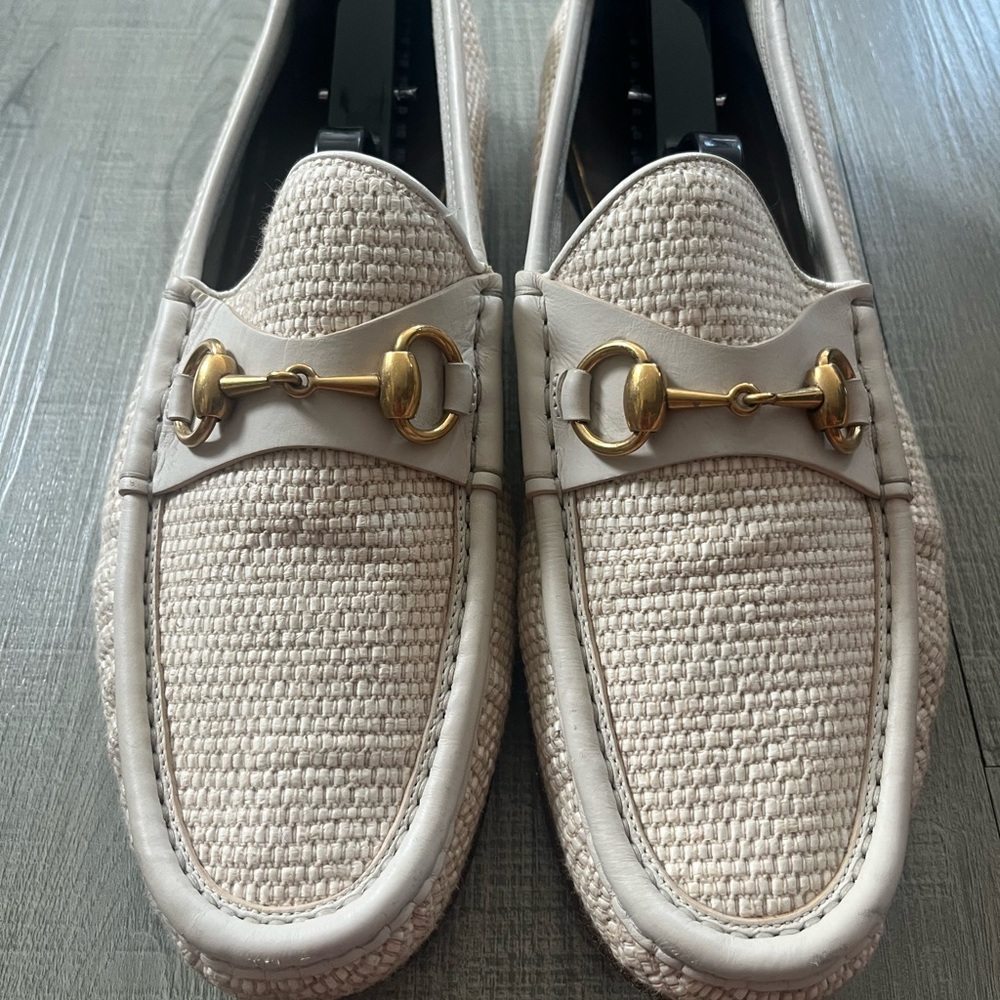 GUCCI Men’s Raffia Loafers